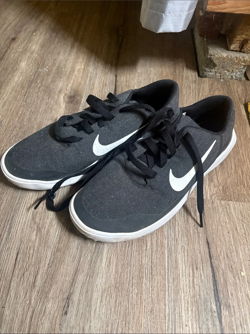 Nike Victory G Lite Golf Trainors
